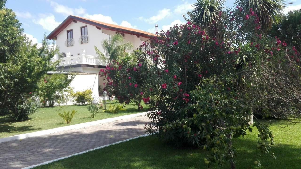 B&B Villa Di Bartolomeo Capaccio Eksteriør billede